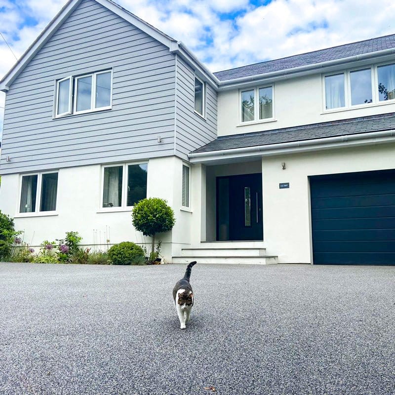 Anthracite UV Resin Bound Mix - Resin Mill